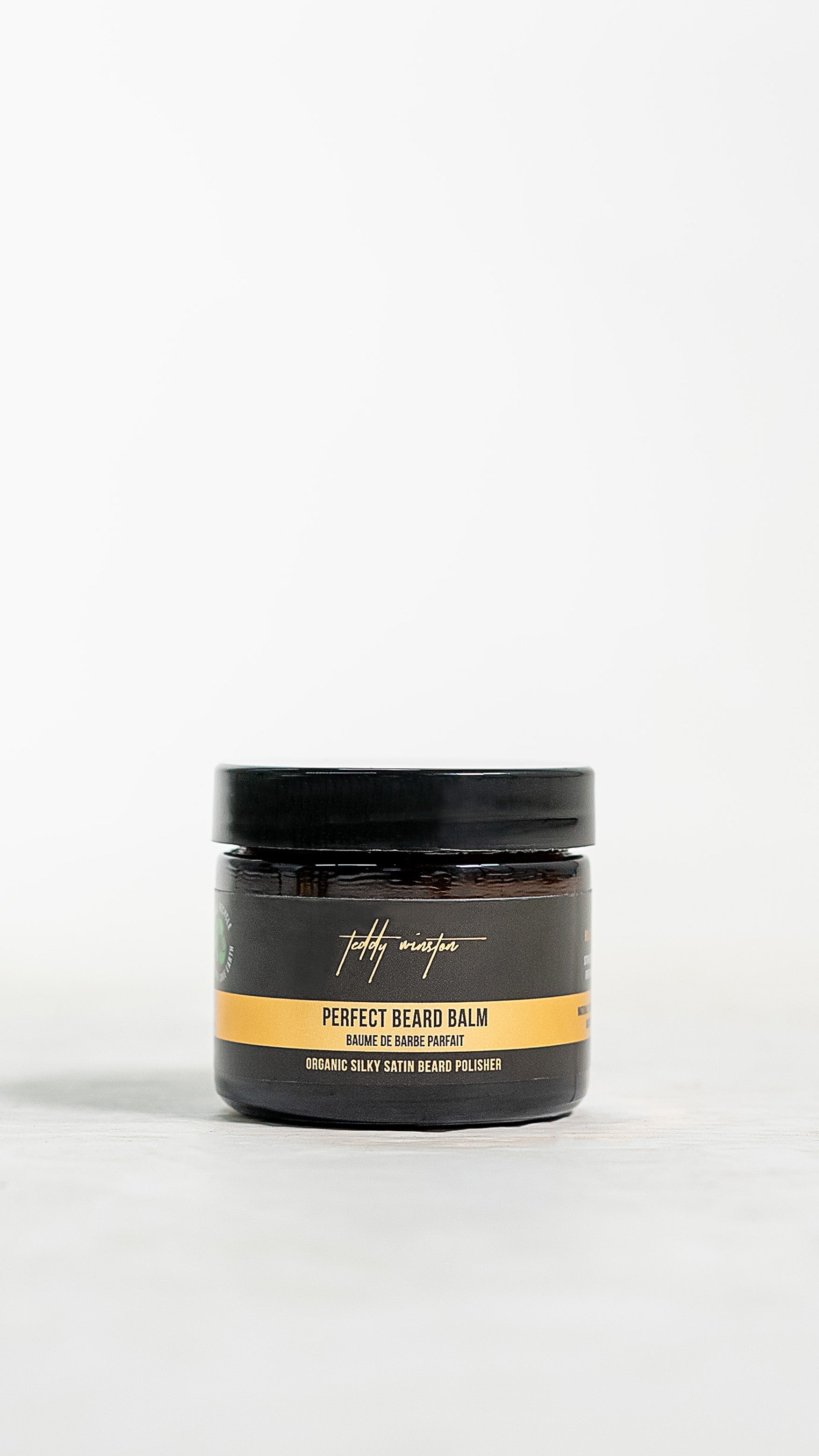 The perfect beard balm for men. An extreme hydrating balm - Thick leave in conditioner without greasy residue + anti bacterial and odor resistant.